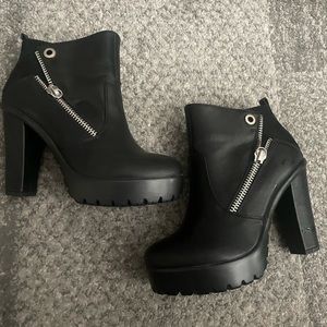 Black Booties 4 in Heel